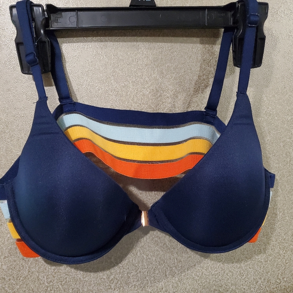 No boundaries bra 36 B
